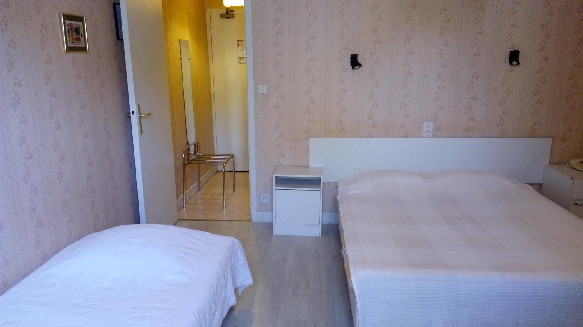 Hotel Nice Flore วิชี ภายนอก รูปภาพ